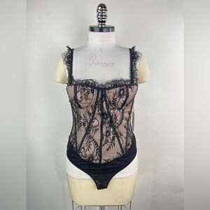 💚 3050. Bustier Overlay Lace Bodysuit